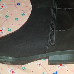 black knee high slightly heeled boots